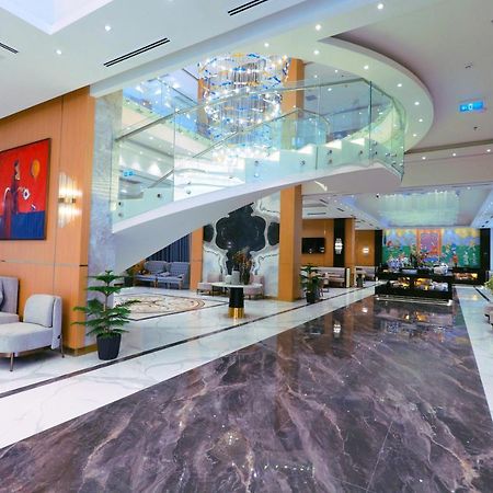 The Rumi Hotel & Residences ดูแชนเบอ ภายนอก รูปภาพ